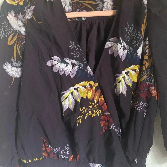 Madewelll Wrap Floral Cropped Boho Top Blooming Oasis Harvest Dark Eggplant XXS - Picture 5 of 9